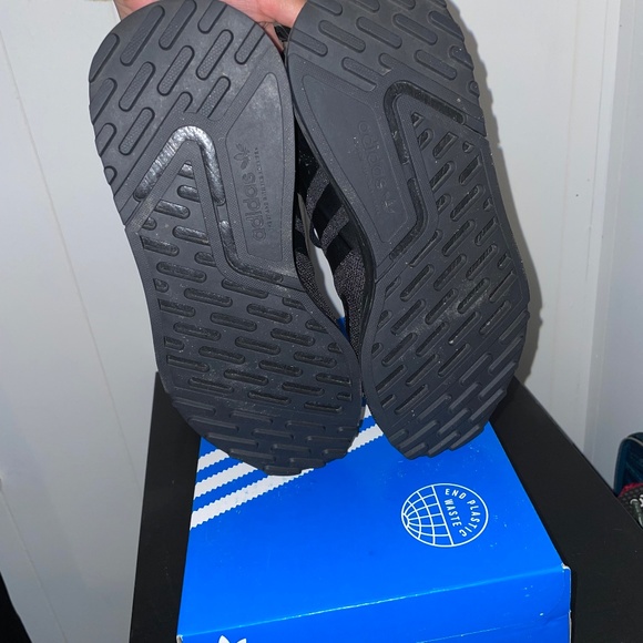 Adidas Kids Multix Shoes in black - Picture 4 of 4